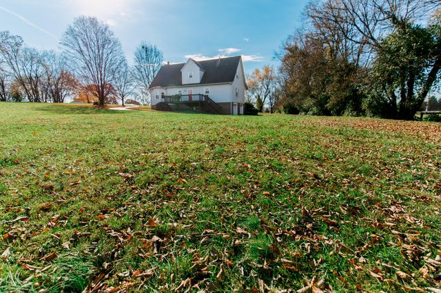 3981 Winchester Road, Lexington, KY 40509