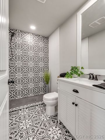 702 Trinidad Drive, Sand Springs, OK 74063