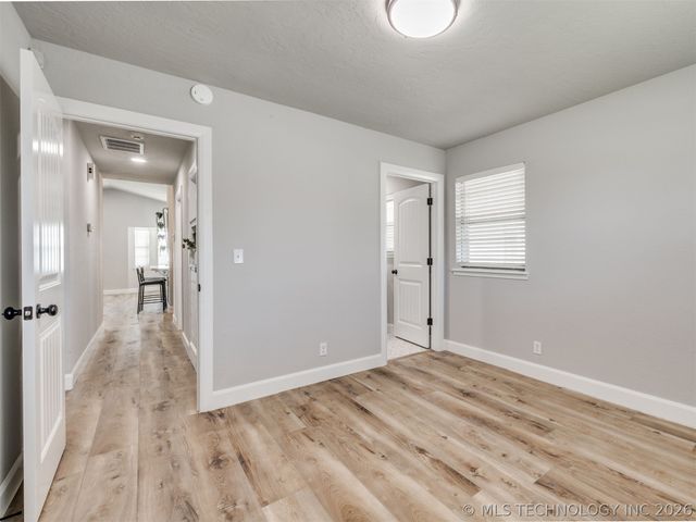 702 Trinidad Drive, Sand Springs, OK 74063