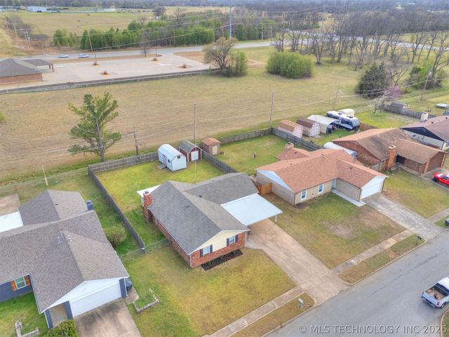 702 Trinidad Drive, Sand Springs, OK 74063