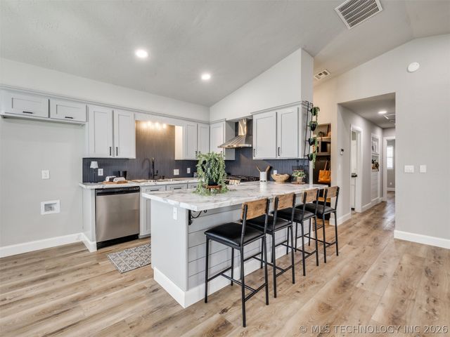 702 Trinidad Drive, Sand Springs, OK 74063