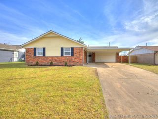 702 Trinidad Drive, Sand Springs, OK 74063