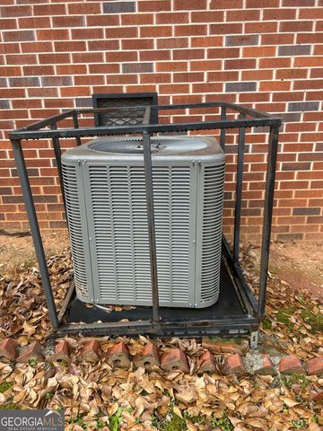 918 Jefferson Avenue, East Point, GA 30344