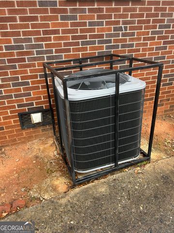 918 Jefferson Avenue, East Point, GA 30344