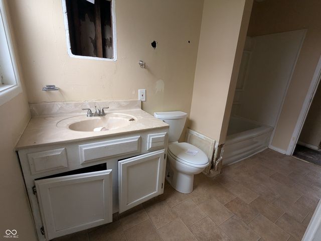 3619 Lori Lane, Indianapolis, IN 46226