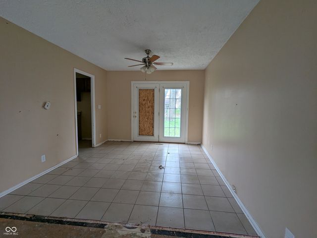 3619 Lori Lane, Indianapolis, IN 46226