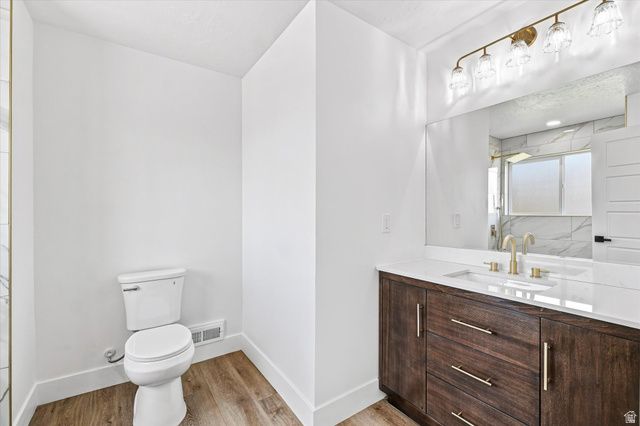 19 E 5878 S, Murray, UT 84107