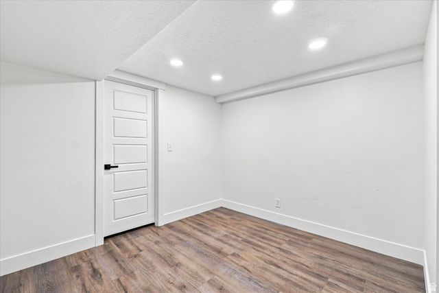 19 E 5878 S, Murray, UT 84107