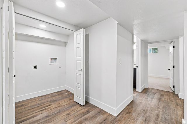 19 E 5878 S, Murray, UT 84107