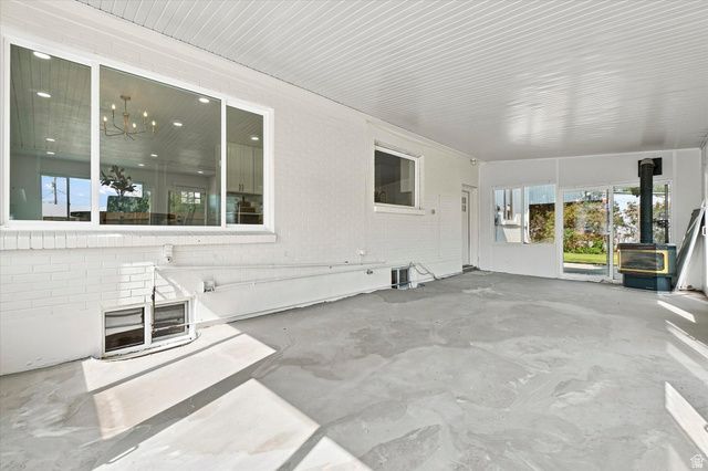 19 E 5878 S, Murray, UT 84107