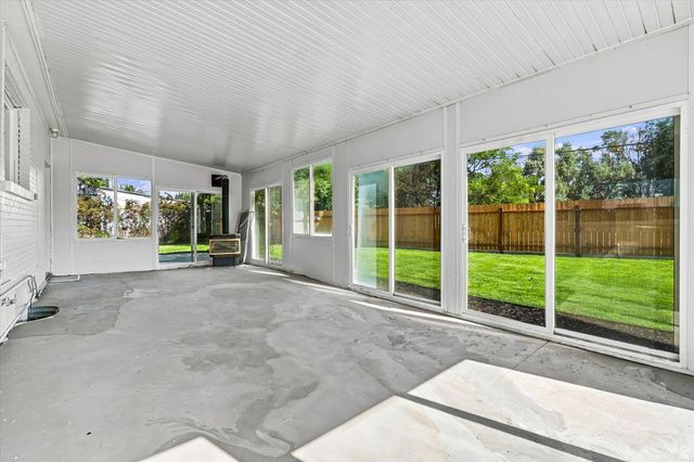 19 E 5878 S, Murray, UT 84107