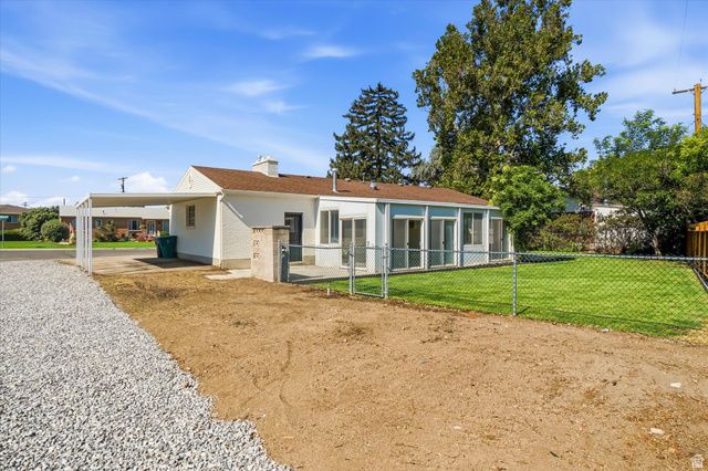 19 E 5878 S, Murray, UT 84107