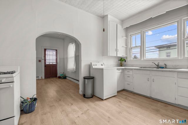 164 Curtis Street, New Britain, CT 06053