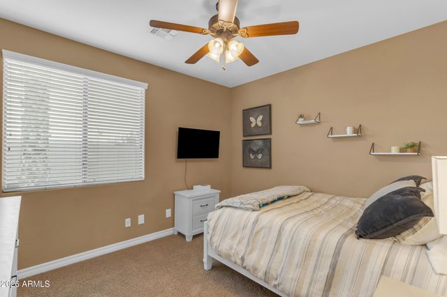 2546 E CAROB Drive, Gilbert, AZ 85298