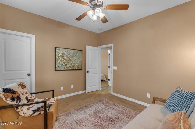 2546 E CAROB Drive, Gilbert, AZ 85298