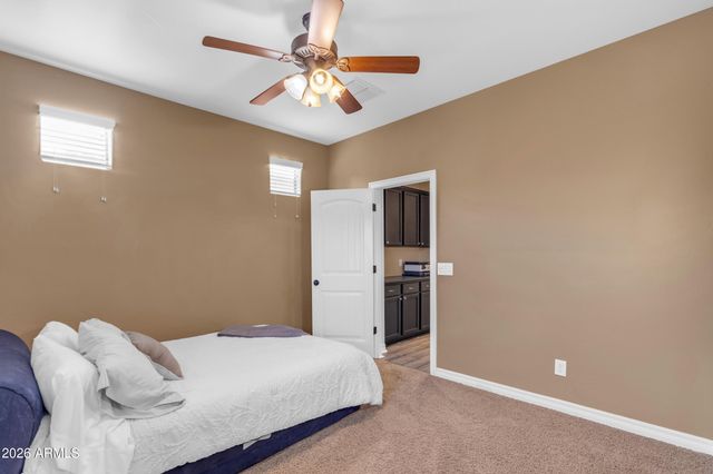 2546 E CAROB Drive, Gilbert, AZ 85298