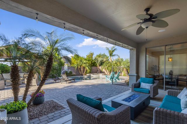 2546 E CAROB Drive, Gilbert, AZ 85298