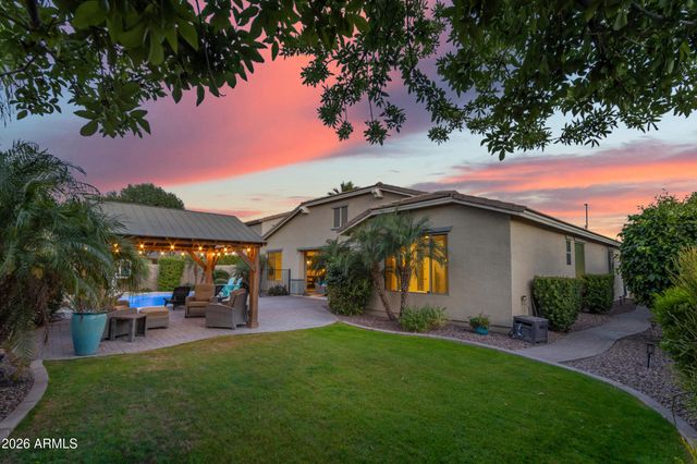 2546 E CAROB Drive, Gilbert, AZ 85298