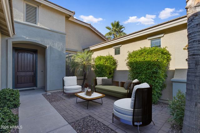 2546 E CAROB Drive, Gilbert, AZ 85298