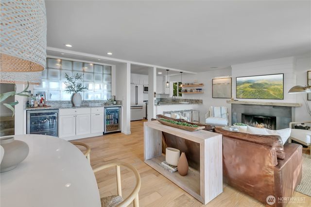 13861 NE North Shore Road, Belfair, WA 98528