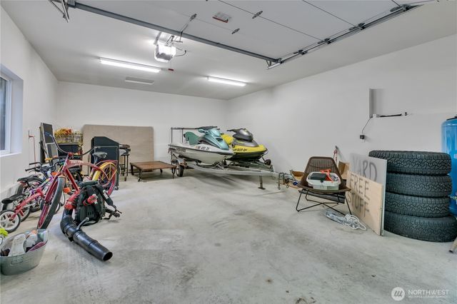 13861 NE North Shore Road, Belfair, WA 98528