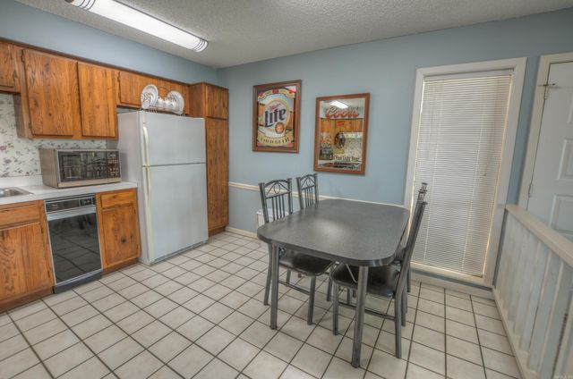 120 Catalina Cir Apt 9E, Hot Springs, AR 71913