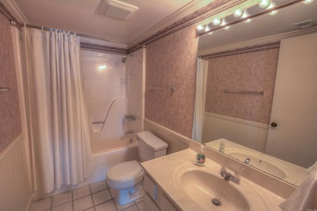 120 Catalina Cir Apt 9E, Hot Springs, AR 71913