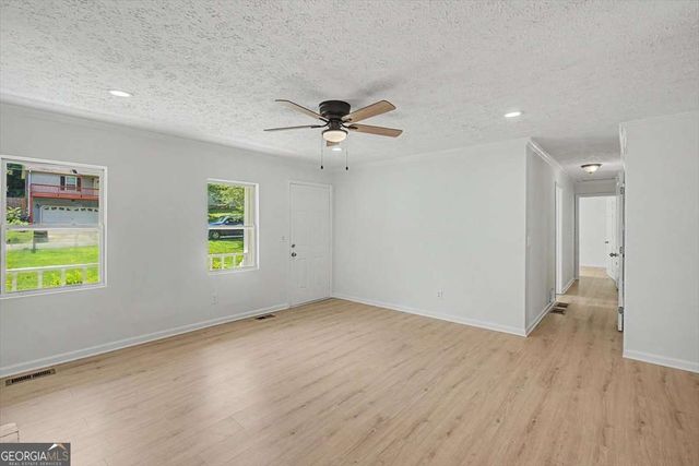 242 Allison Drive, Dallas, GA 30157