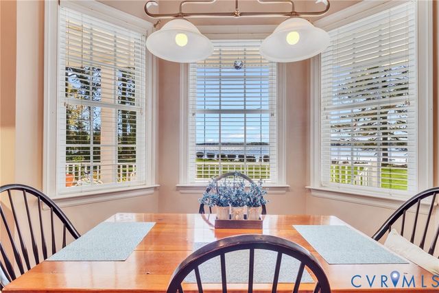 82 Golf Ln, Heathsville, VA 22432