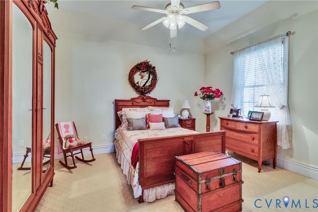 82 Golf Ln, Heathsville, VA 22432