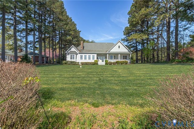82 Golf Ln, Heathsville, VA 22432