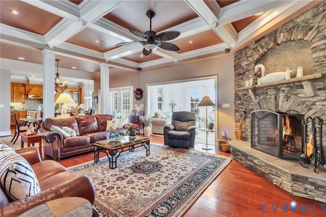 82 Golf Ln, Heathsville, VA 22432