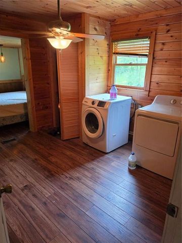 49 Deer Trail, Mineral Bluff, GA 30559