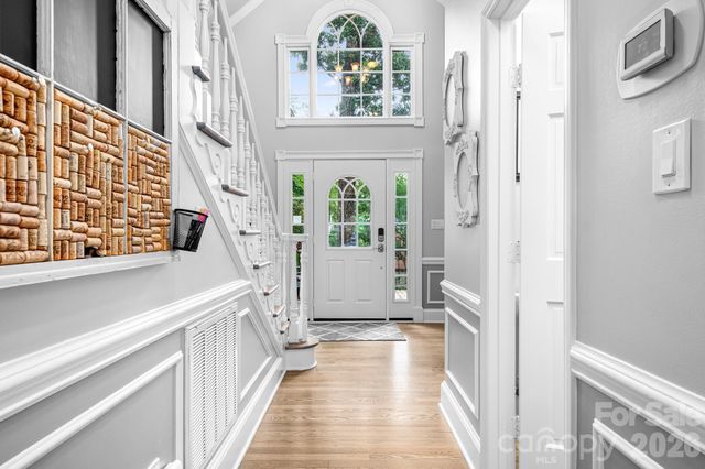 7048 Mariners Court, Tega Cay, SC 29708