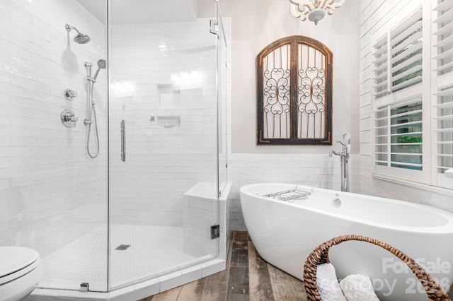 7048 Mariners Court, Tega Cay, SC 29708