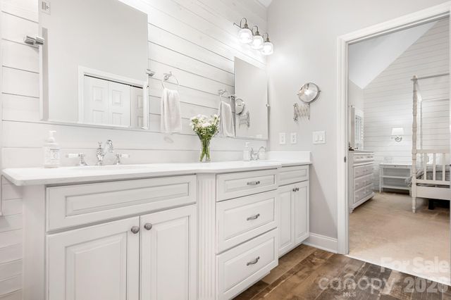 7048 Mariners Court, Tega Cay, SC 29708
