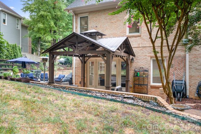 7048 Mariners Court, Tega Cay, SC 29708