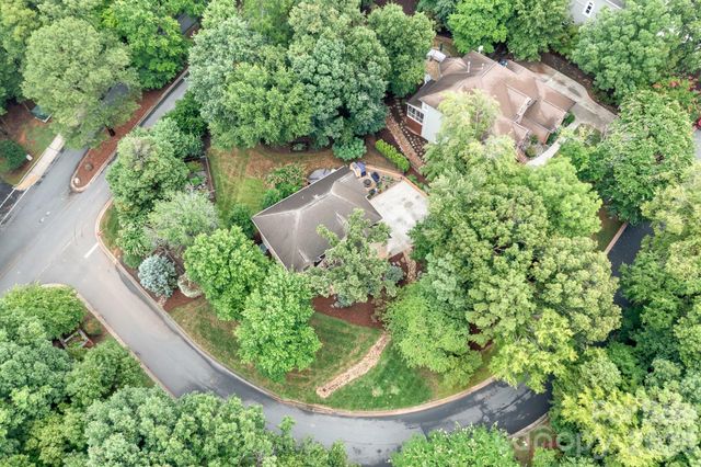 7048 Mariners Court, Tega Cay, SC 29708