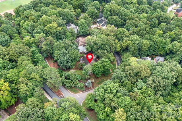 7048 Mariners Court, Tega Cay, SC 29708