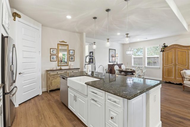 5803 Pedernales Bend Lane, Fulshear, TX 77441