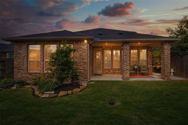 5803 Pedernales Bend Lane, Fulshear, TX 77441