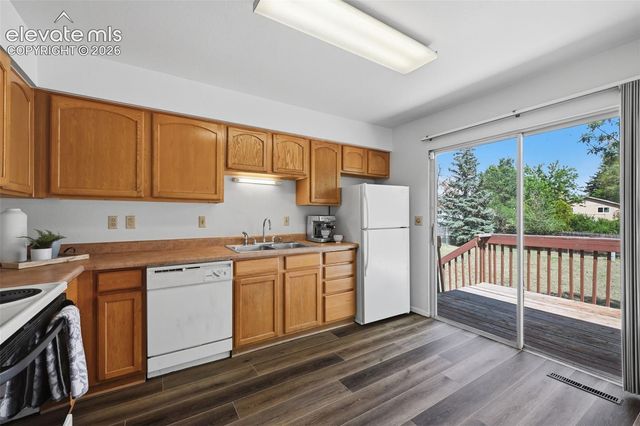 1219 Lewis Lane, Colorado Springs, CO 80915