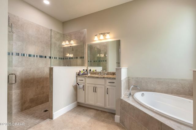 31 S Riverwalk Drive, Palm Coast, FL 32137