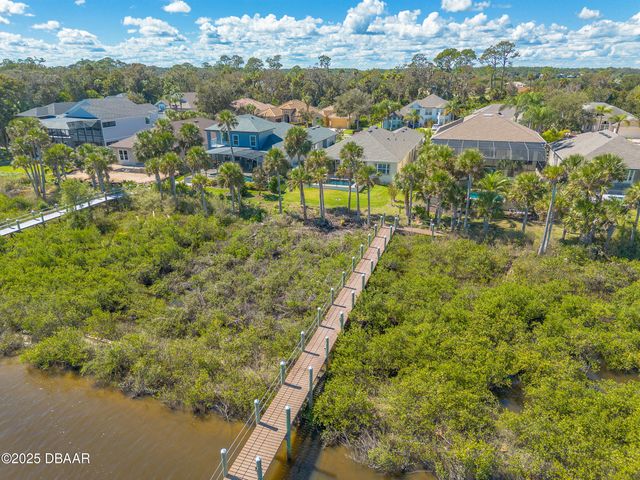 31 S Riverwalk Drive, Palm Coast, FL 32137