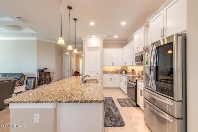 31 S Riverwalk Drive, Palm Coast, FL 32137