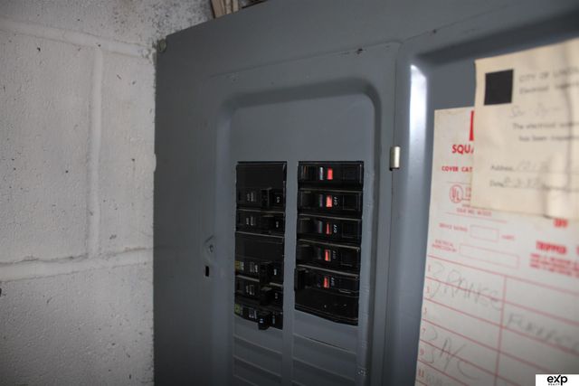 1010 S 39 Street S, Lincoln, NE 68510