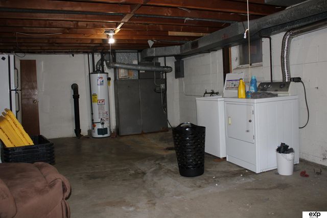 1010 S 39 Street S, Lincoln, NE 68510