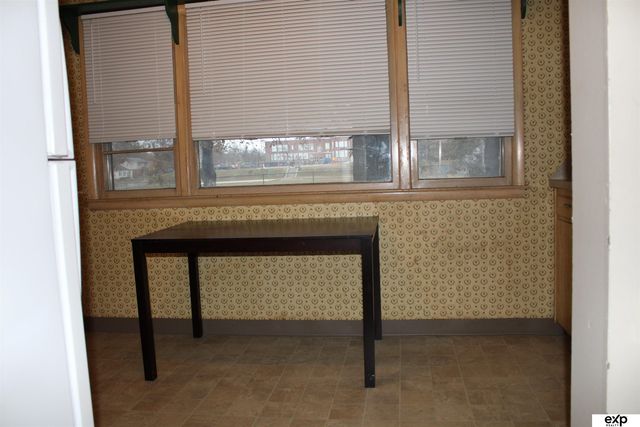 1010 S 39 Street S, Lincoln, NE 68510