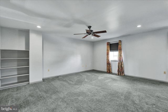 1032 AMITY CIR, Reading, PA 19605