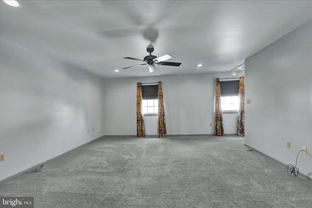 1032 AMITY CIR, Reading, PA 19605